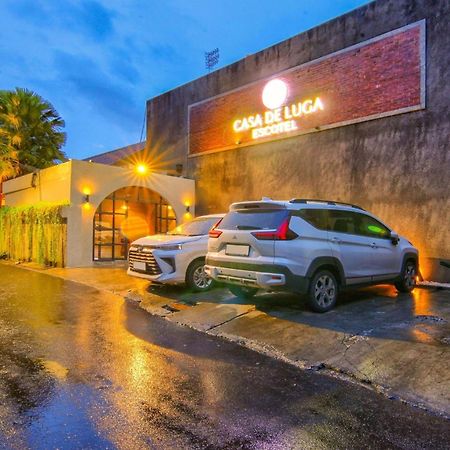 Escotel Casa De Luga Jakarta Exterior foto